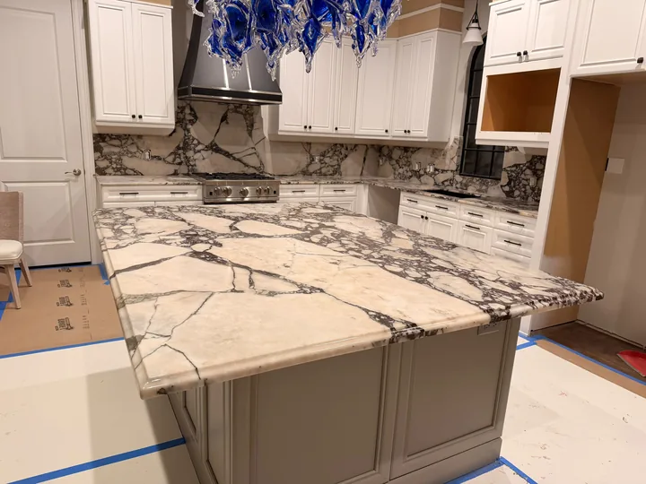 Veined stone kitchen island in Clearwater